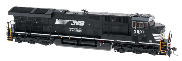 Tier 4 GEVO Locomotive - Norfolk Southern